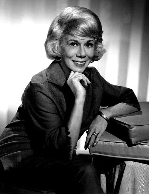 Bea Benaderet portrait
