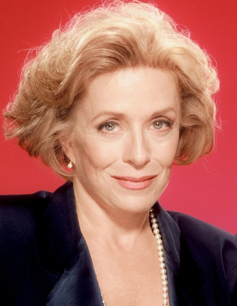 Holland Taylor portrait