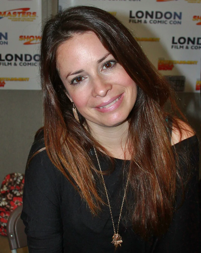 Holly Marie Combs portrait