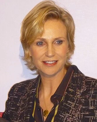 Jane Lynch portrait