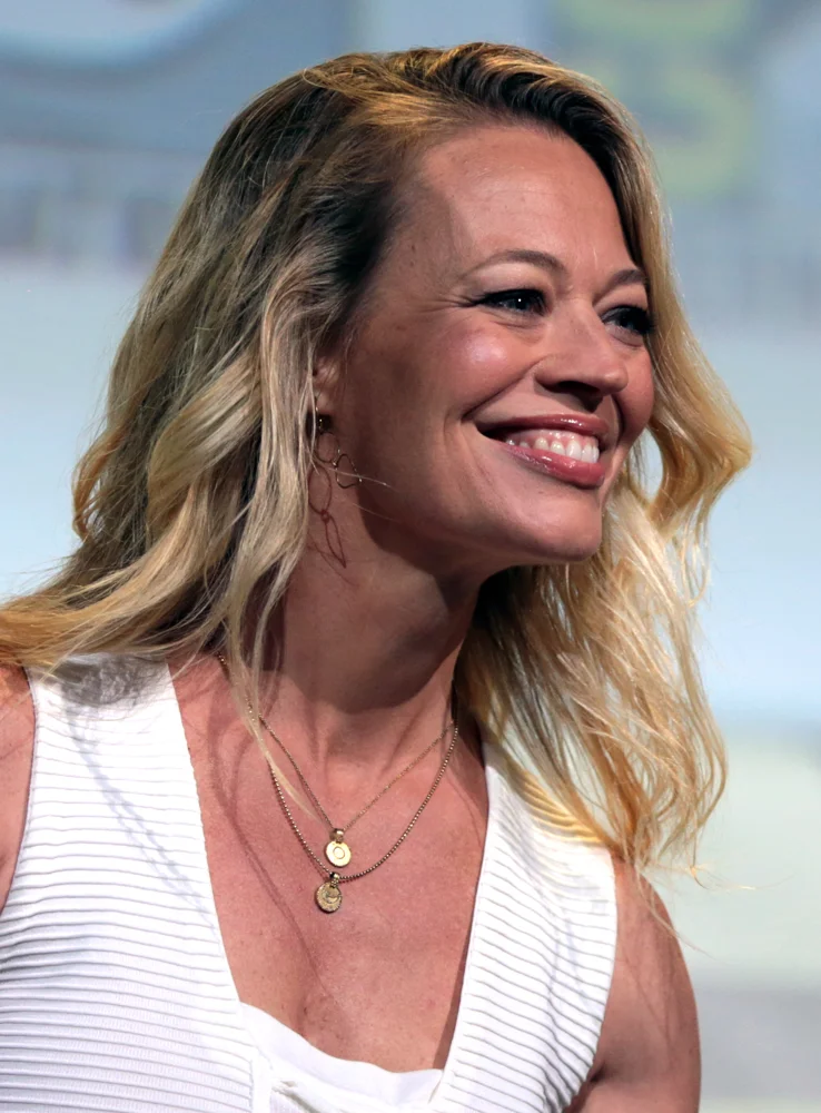 Jeri Ryan portrait