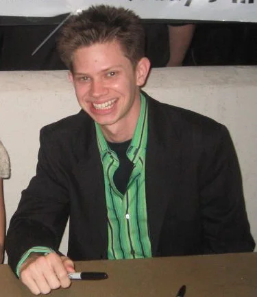 Lee Norris portrait