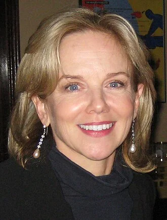 Linda Purl portrait