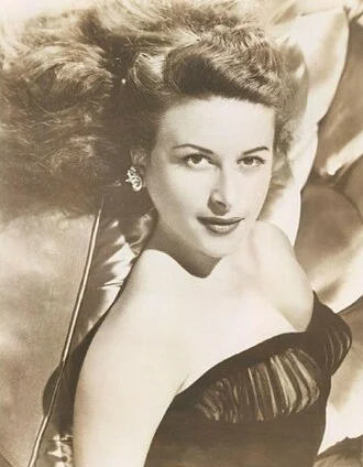Nina Bara portrait
