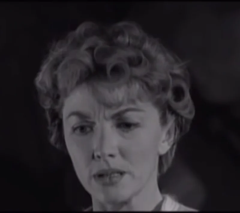 Phyllis Coates portrait