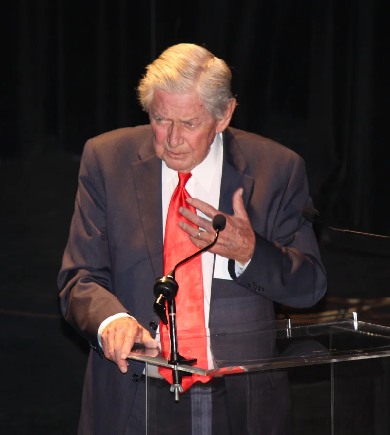 Ralph Waite portrait