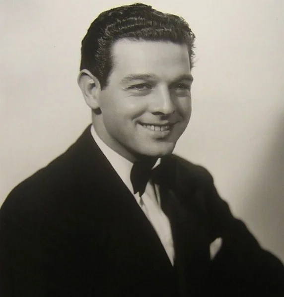 Robert Lowery portrait