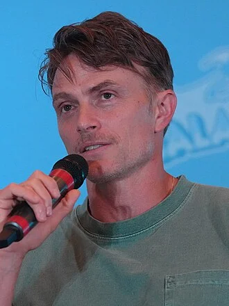 Wilson Bethel portrait