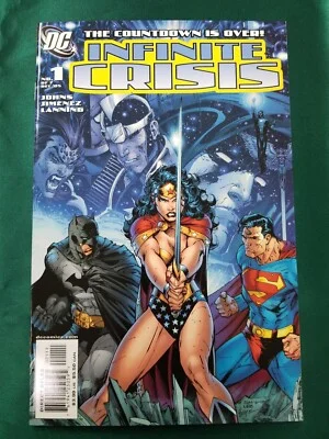 Infinite Crisis #1