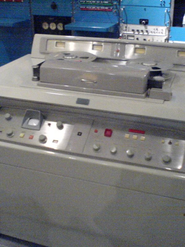 Video Tape Recorder