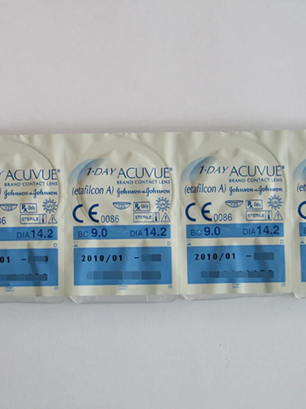 Disposable Contact Lens