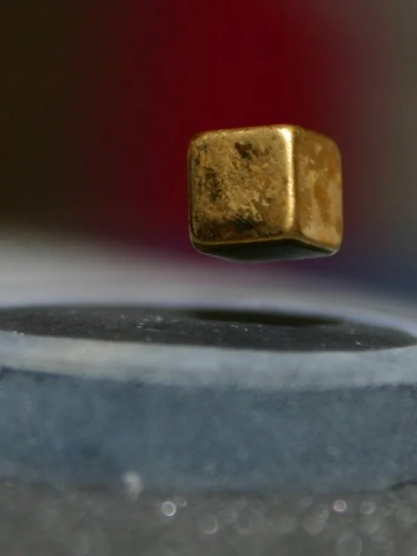 Superconducting Magnet