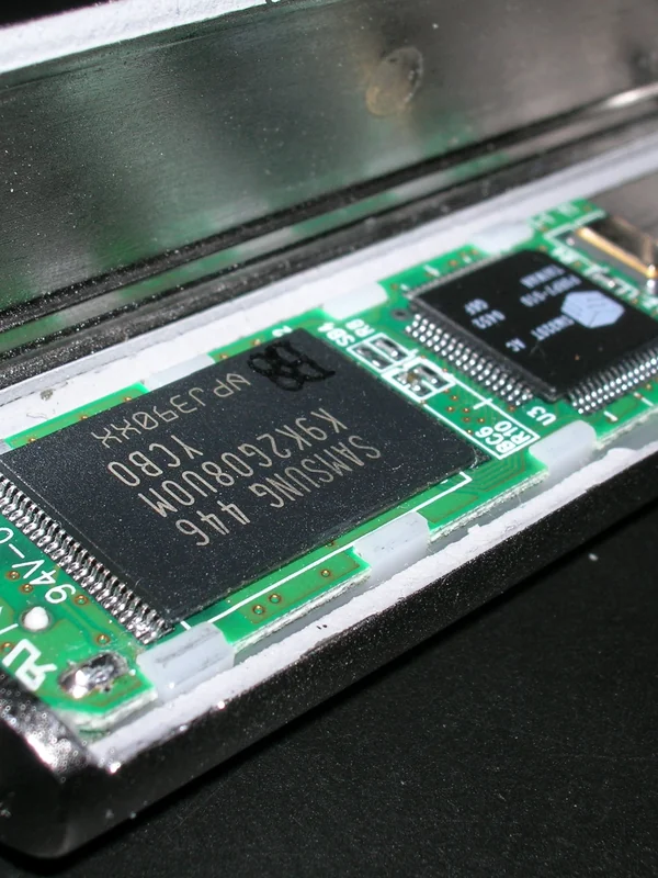 Flash Memory