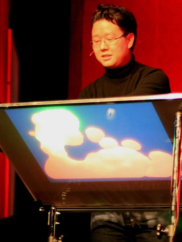 Touchscreen Multi-Touch Interface